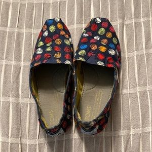 Multi color poka dots TOMS